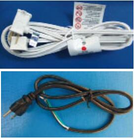 标准	适用规模	特点	产品举例	图例 UL498-2007插头和插座	预期毗连到分支电路上的额定电流不凌驾200A，额定电压不凌驾600V的插头、插座、软线毗连器、输入插头、毗连软线的电流分接器、电熨斗和用具插头	适用产品种类繁多，试验项目齐全，其标准结构既是按磨练项目分，同时又按产品种别分，曾现多条理的标准结构，试验项目和产品种别交织和重复泛起，有些试验项目因产品类别的差别而有所差别	插头、插座、软线毗连器、输入插头、毗连软线的电流分接器、电熨斗和用具插头，该类产品通常都带有接线端子或端头	UL498-2007插头和插座 UL498A-2008电流分接器和转换器	额定电流不凌驾200A，额定电压不凌驾600V的无毗连软线的电流分接器、转换器和旅行转换器	该标准专为两类产品而设置，一是电流分接器，一是转换器，而转换器有两类，美国海内差别结构和规格间的转换器，以及美国和外国间差别结构和规格的转换器（即旅行转换器），所涉及的产品无毗连软线，因此该标准不涉及关于软线的试验，通常该类产品都是设计为一体式的，毗连软线的电流分接器适用于UL498	电流分接器、美国海内差别结构和规格间的转换器、美国和外国间差别结构和规格的转换器	标准	适用规模	特点	产品举例	图例 UL498-2007插头和插座	预期毗连到分支电路上的额定电流不凌驾200A，额定电压不凌驾600V的插头、插座、软线毗连器、输入插头、毗连软线的电流分接器、电熨斗和用具插头	适用产品种类繁多，试验项目齐全，其标准结构既是按磨练项目分，同时又按产品种别分，曾现多条理的标准结构，试验项目和产品种别交织和重复泛起，有些试验项目因产品类别的差别而有所差别	插头、插座、软线毗连器、输入插头、毗连软线的电流分接器、电熨斗和用具插头，该类产品通常都带有接线端子或端头	UL498-2007插头和插座 UL498A-2008电流分接器和转换器 UL1363-2010可移式电源分接器	预期户内使用的，毗连于带接地的一样平常用途分支电路的，额定电流不凌驾AC20A，额定电压不凌驾AC250V，软线毗连，暂时性延伸使用的可移式电源分接器	该标准专用于塑料或金属外壳的用于暂时性分接和延伸使用的排插，相关的产品种别较量简单，针对性强，带有辅助功效时需要切合相关标准的要求，如带有雷击浪涌；て鞯男枰鼻泻蟄L1449的要求，带有接地泄电；さ，需要同时切合UL943的要求	带有软线和插头的移动式插座，一样平常带有3位以上的插座口，越来越多的带有附加功效，如雷击浪涌；ず托沟绫；さ	UL1363-2010可移式电源分接器 UL817-2007软线组件和电源软线